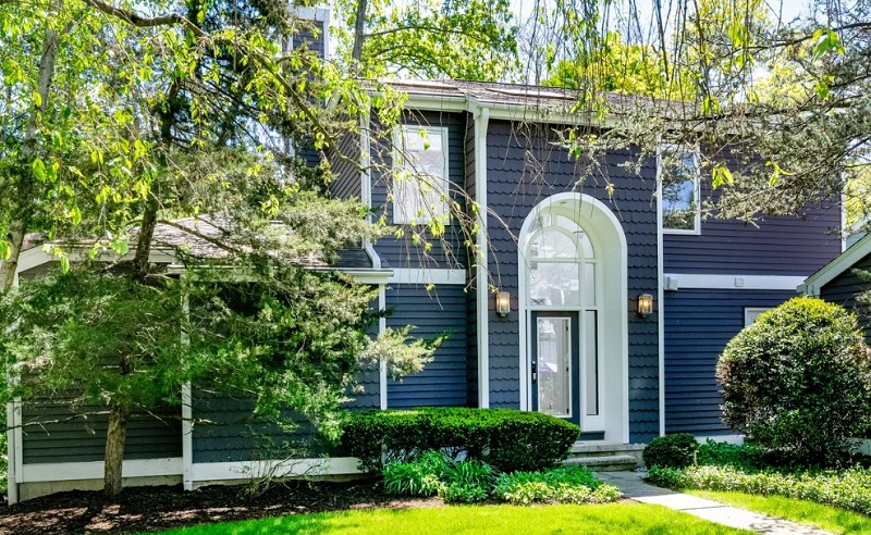 Exterior home view